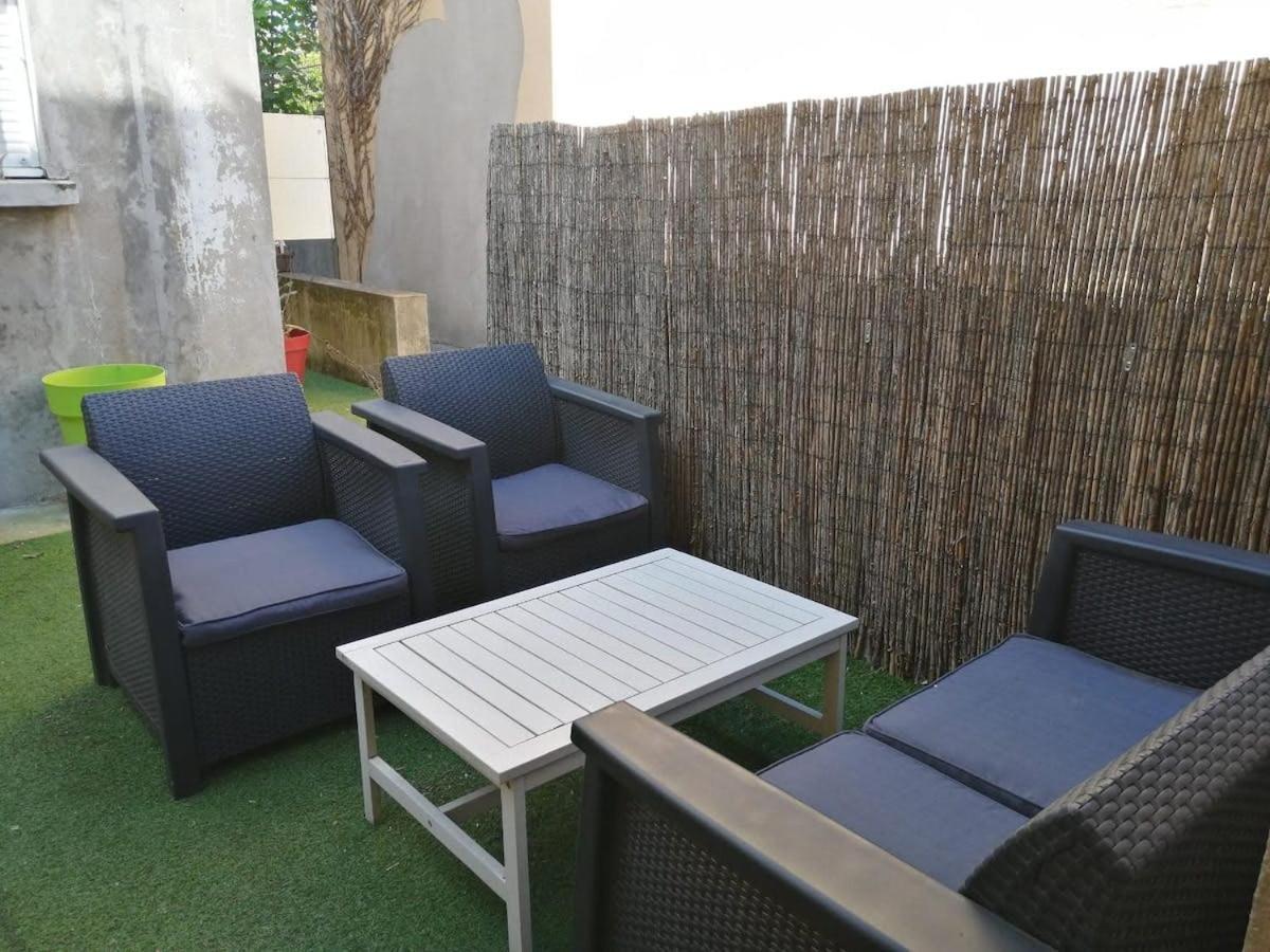 Benfleet 4 Cosy Studio Proche Paris Apartment Romainville Ngoại thất bức ảnh